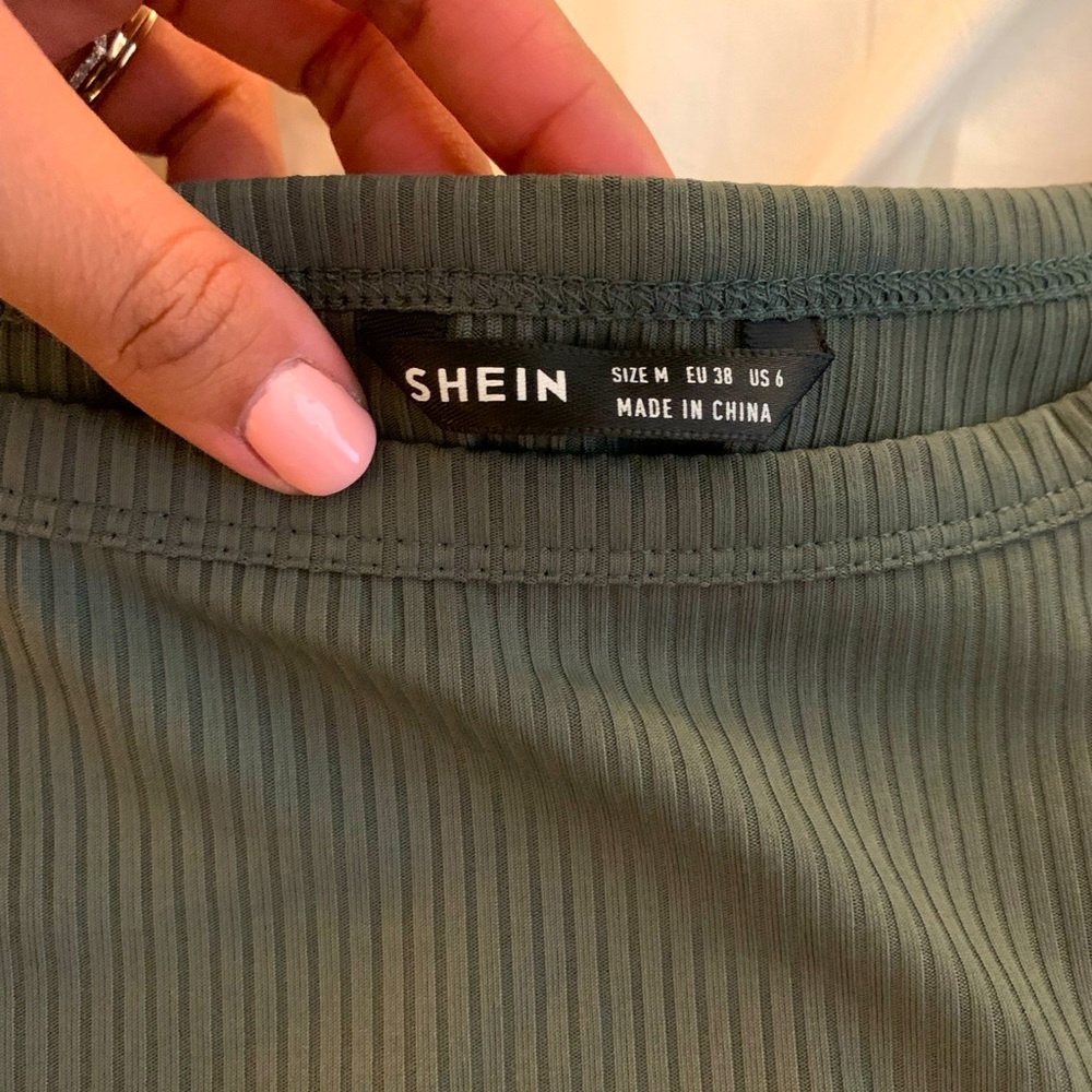 SHEIN Drawstring Side Tank Top - Picture 4 of 4
